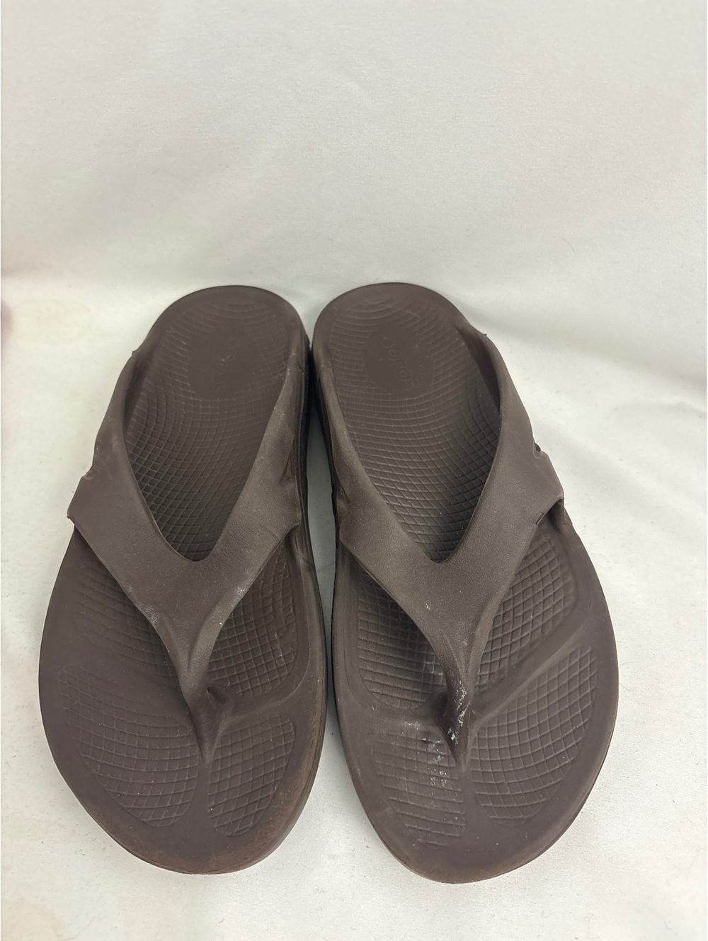 OOFOS Original Recovery Sandals Womens 8 Mens 6 Brown Thong Flip Flops Casual